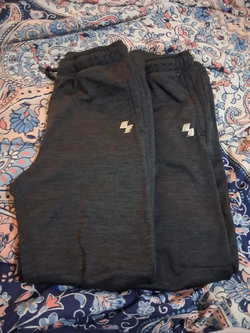 CHILDREN'S PLACE BOYS XXL SIZE 16 DARK GREY ATHLETIC PANTS